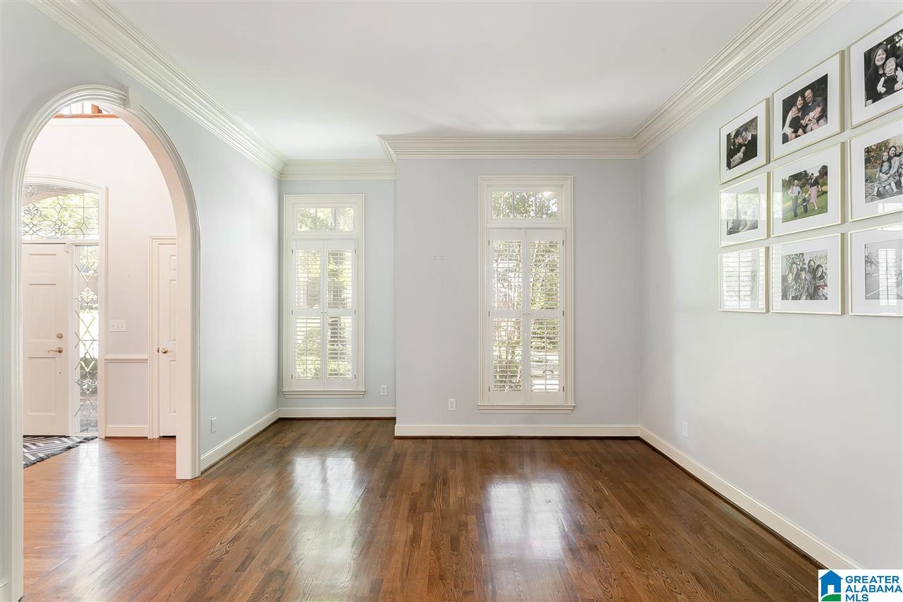 2108 Hickory Ridge Circle Birmingham, AL 35243 - Photo 6 of 50