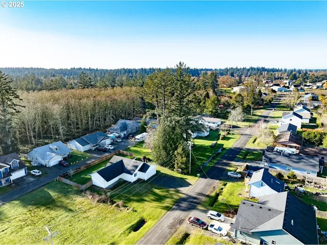 $469,000 | 618 7th Avenue, Hammond, OR 97121