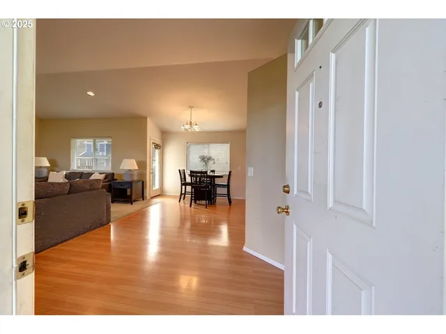 $469,000 | 618 7th Avenue, Hammond, OR 97121