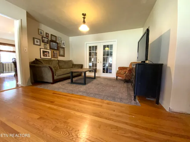 $325,000 | 154 Ponderosa Drive, Kingston, TN 37763