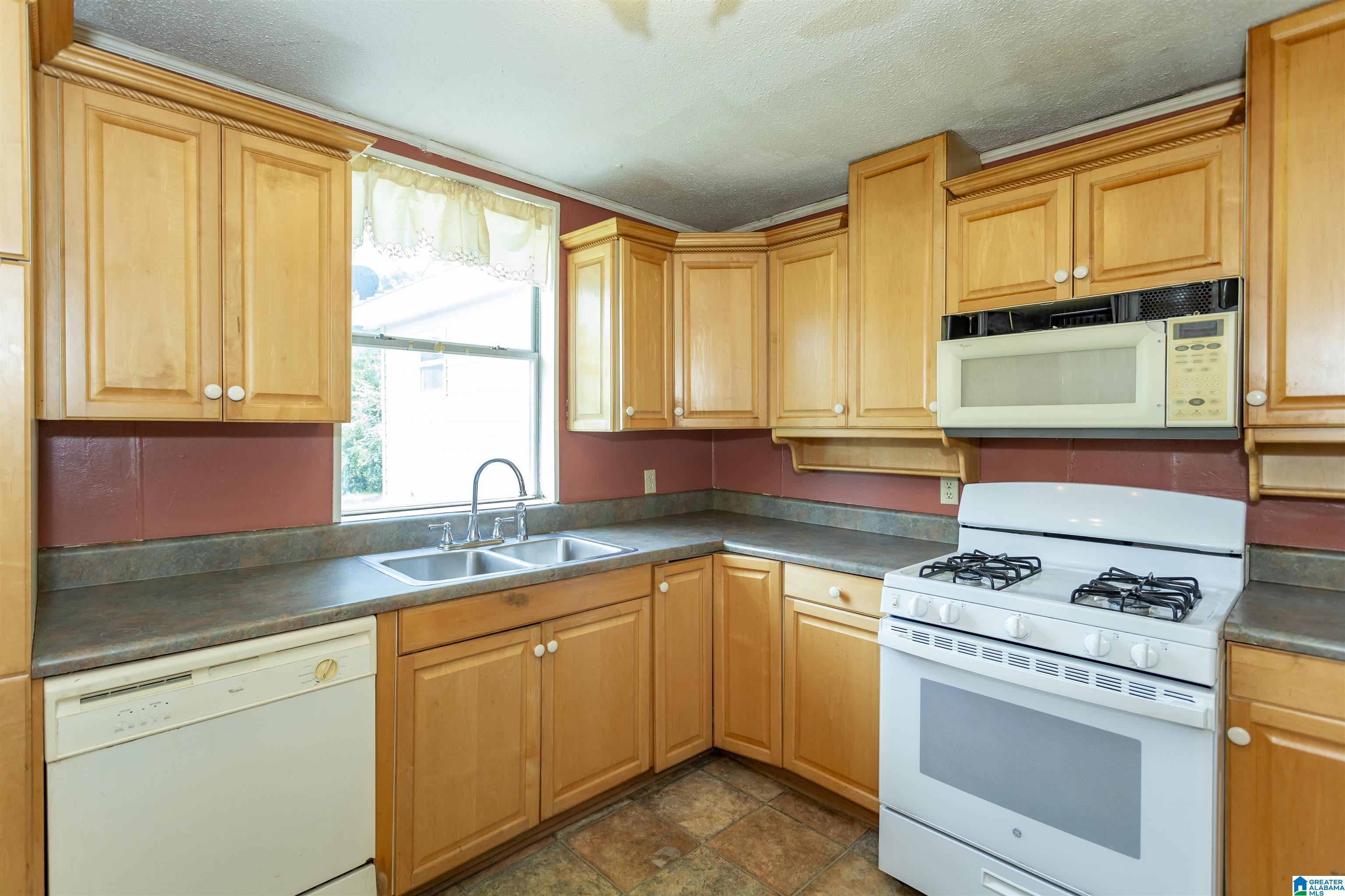 1675 Blue Eye Springs Road Lincoln, AL 35096 - Photo 15 of 60