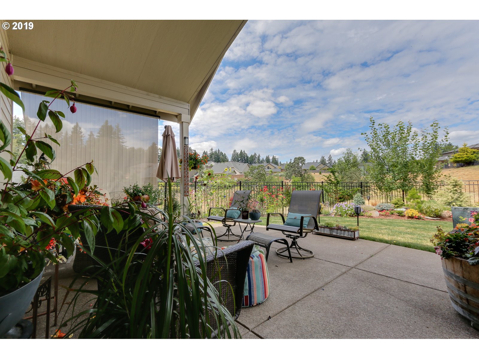 584 Mountaingate Drive Springfield, OR 97478 - Photo 22 of 32 Gallery Image 22