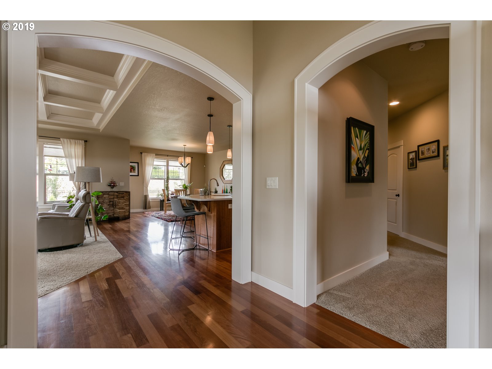 584 Mountaingate Drive Springfield, OR 97478 - Photo 4 of 32 Gallery Image 4
