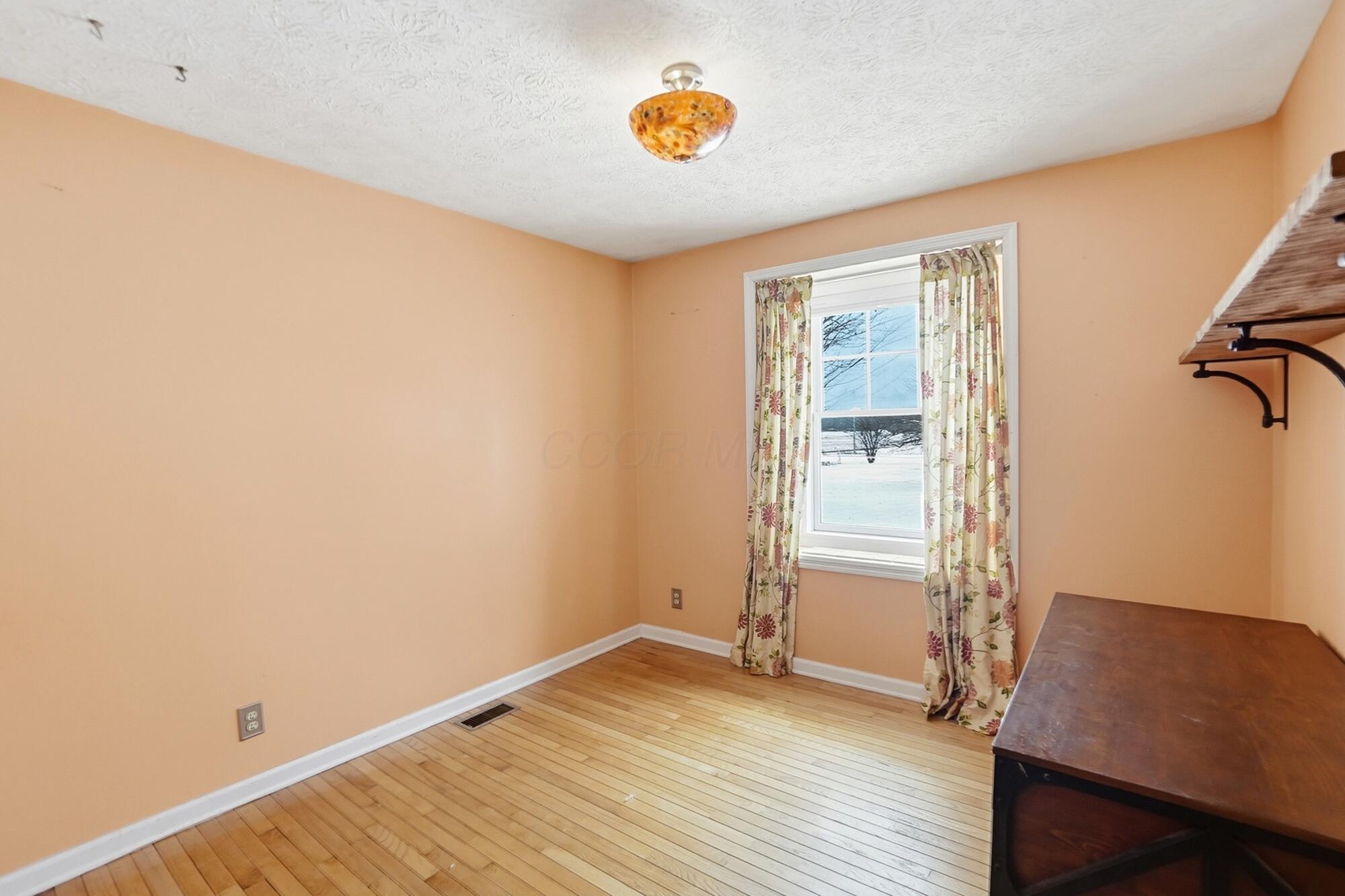 9090 Wesleyan Church Road Southwest Pataskala, OH 43062 - Photo 42 of 67 034