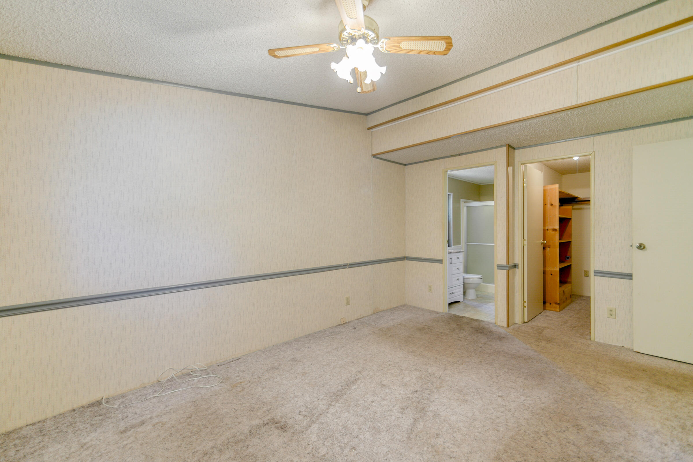 17913 Sutton Road Redding, CA 96003 - Photo 21 of 32 HV7A1890