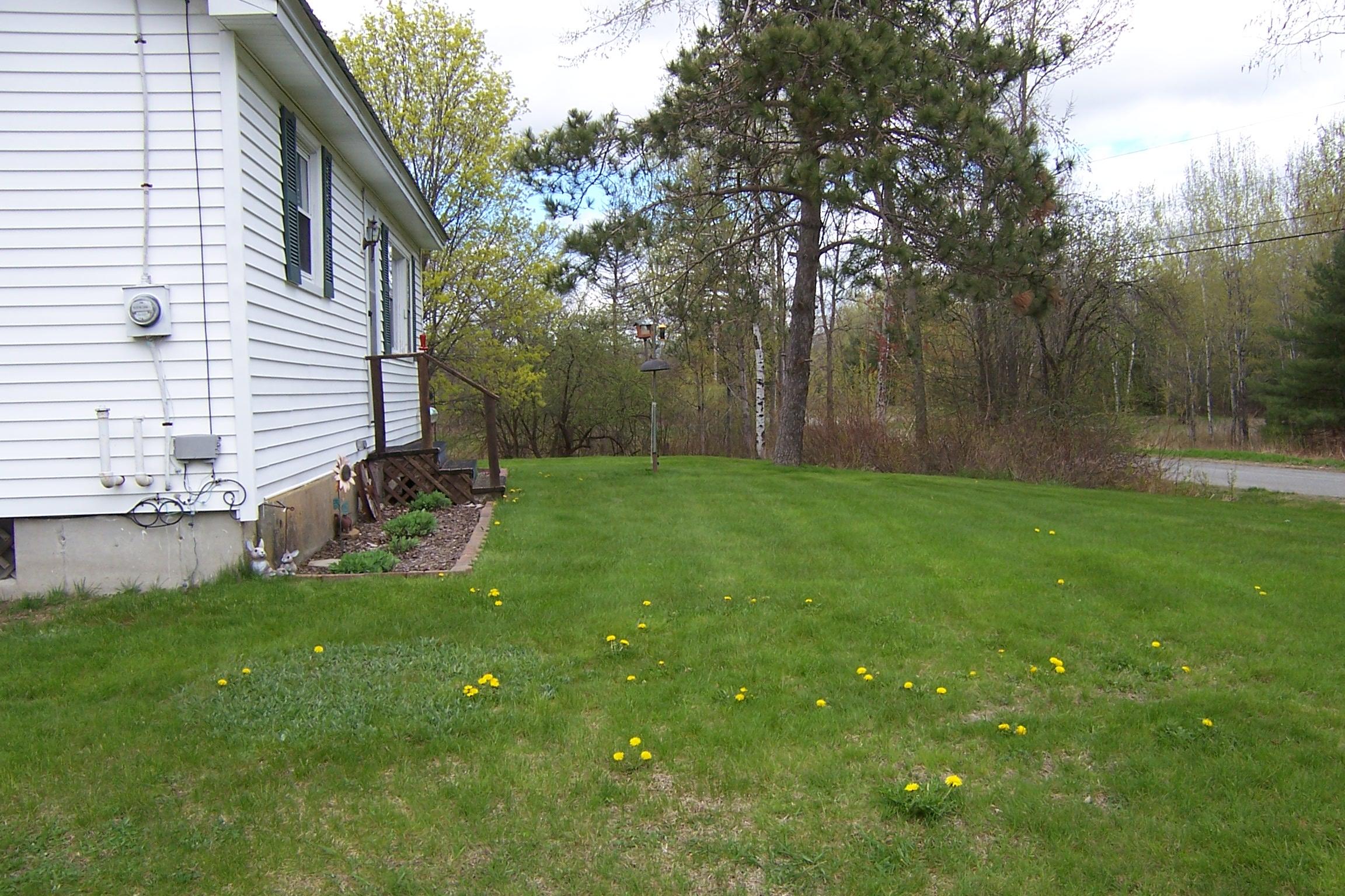 124 Pushaw Road Bangor, ME 04401 - Photo 5 of 34 100_1035