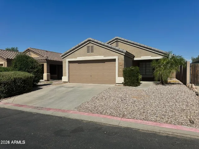 $1,995 | 10054 East Crescent Avenue, Mesa, AZ 85208