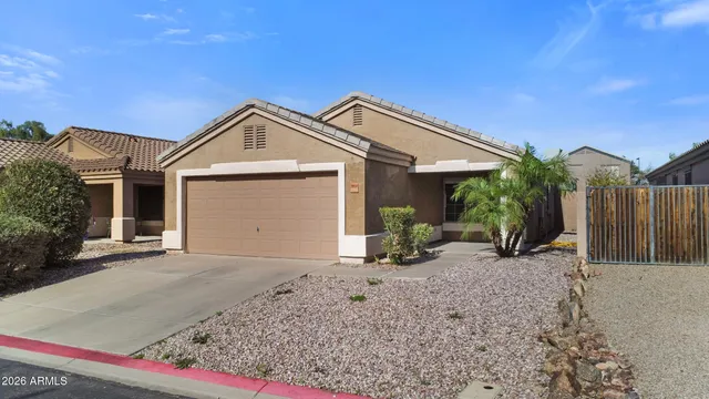 $1,995 | 10054 East Crescent Avenue, Mesa, AZ 85208