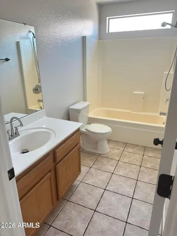 $1,995 | 10054 East Crescent Avenue, Mesa, AZ 85208