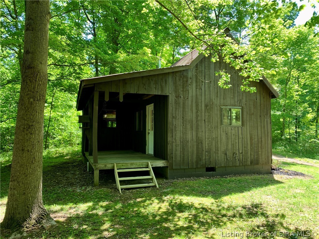 8131 West Rosebud Road Salem, IN 47167 - Photo 2 of 51