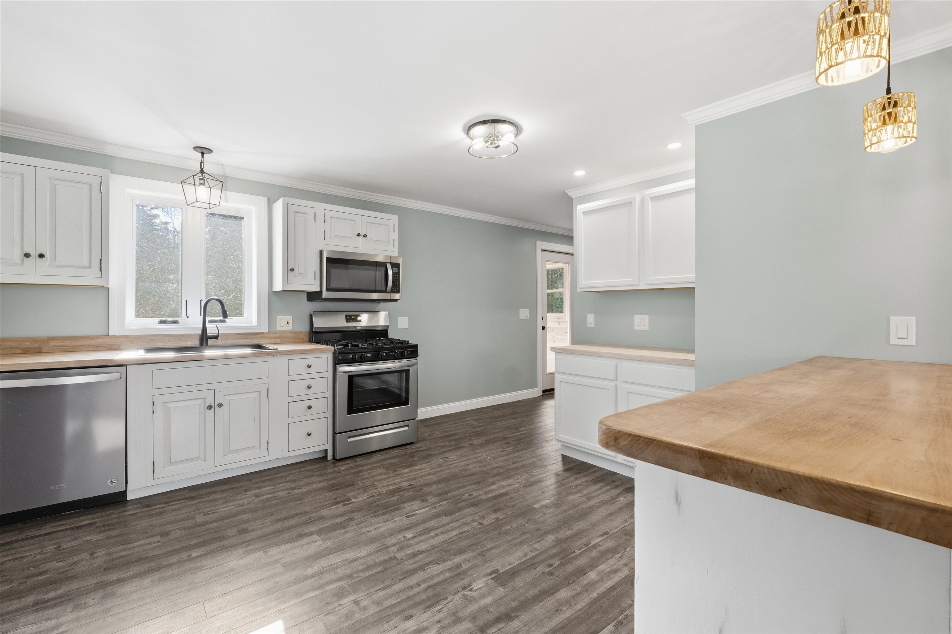 212 Chelsea Road Corinth, VT 05039 - Photo 9 of 60