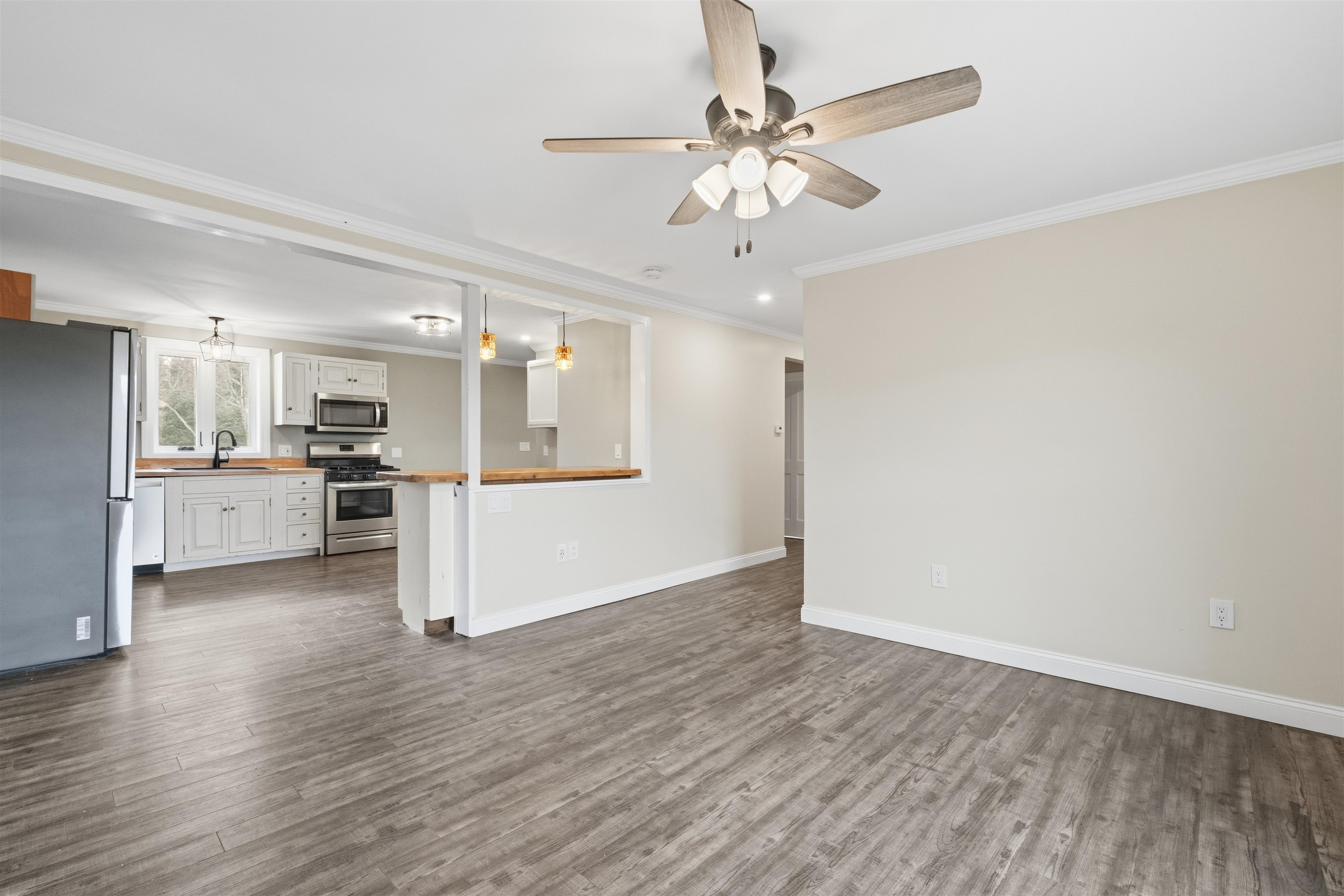 212 Chelsea Road Corinth, VT 05039 - Photo 10 of 60