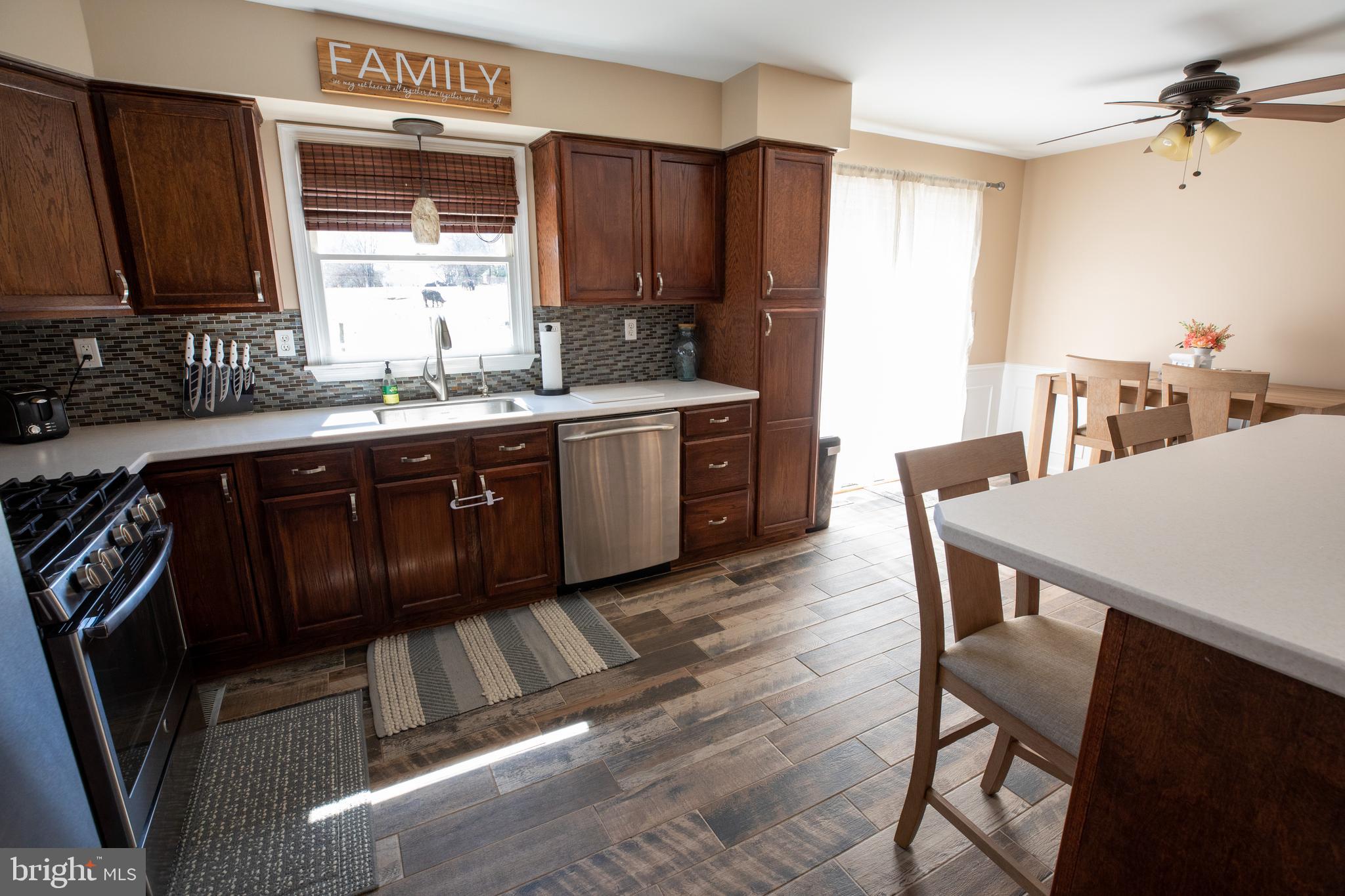 2015 Sandymount Road Finksburg, MD 21048 - Photo 11 of 55