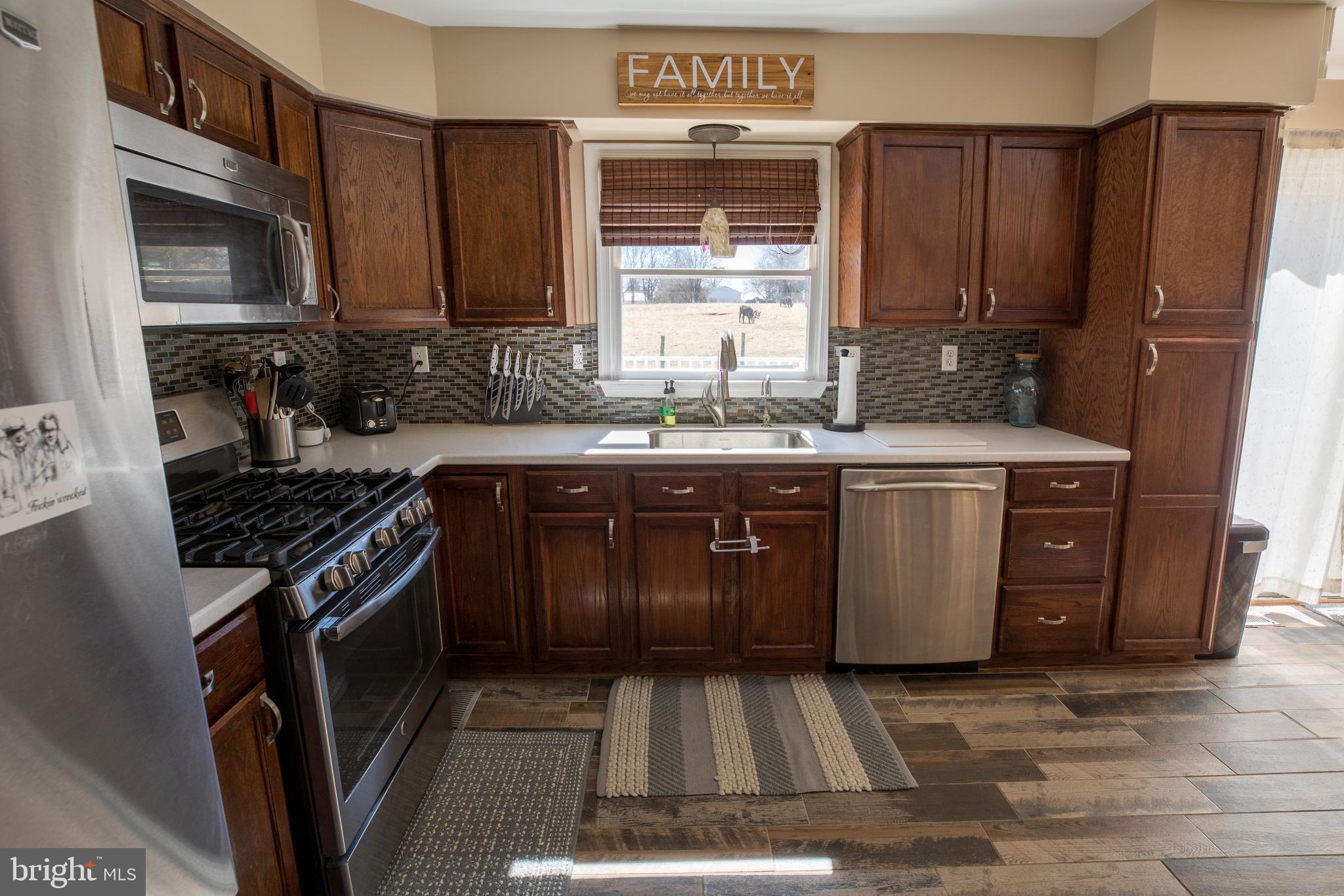 2015 Sandymount Road Finksburg, MD 21048 - Photo 10 of 55