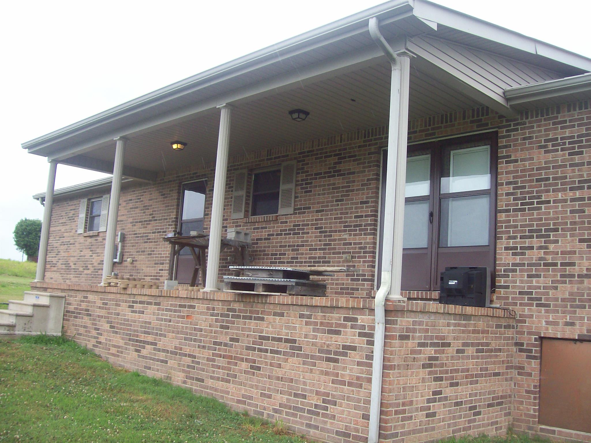 4569 Parkhurst Road Red Boiling Springs, TN 37150 - Photo 2 of 3
