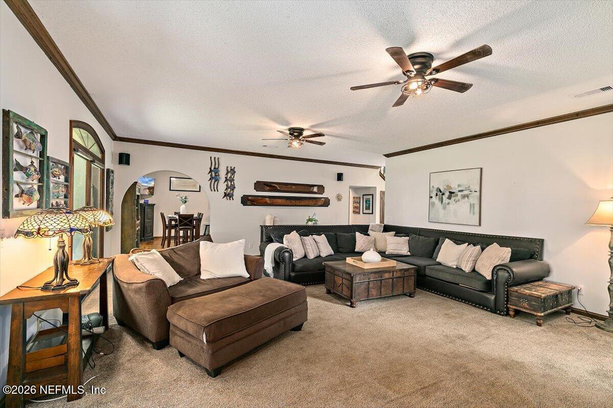 6443 Jack Wright Island Road St. Augustine, FL 32092 - Photo 17 of 49 17-Living Room