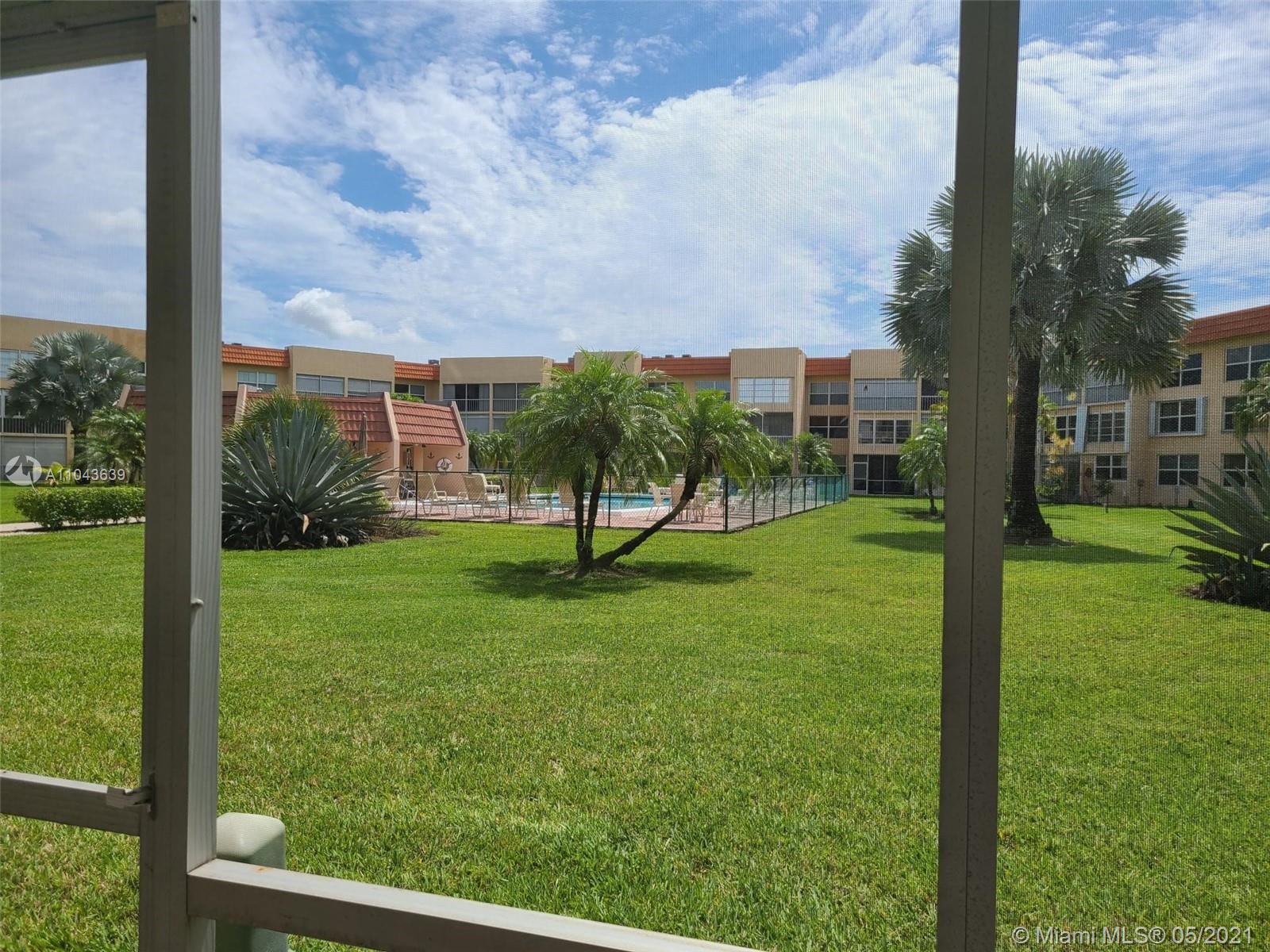 Royal Park Gardens Condominiums Margate, FL 33063 - Photo 21 of 24