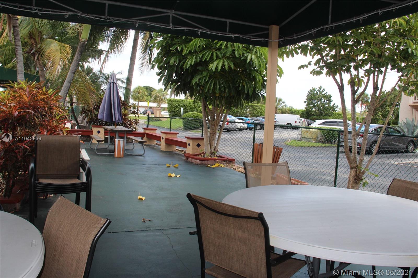 Royal Park Gardens Condominiums Margate, FL 33063 - Photo 22 of 24