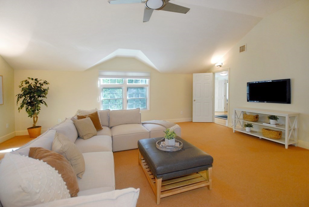188 Independence Road Concord, MA 01742 - Photo 33 of 39