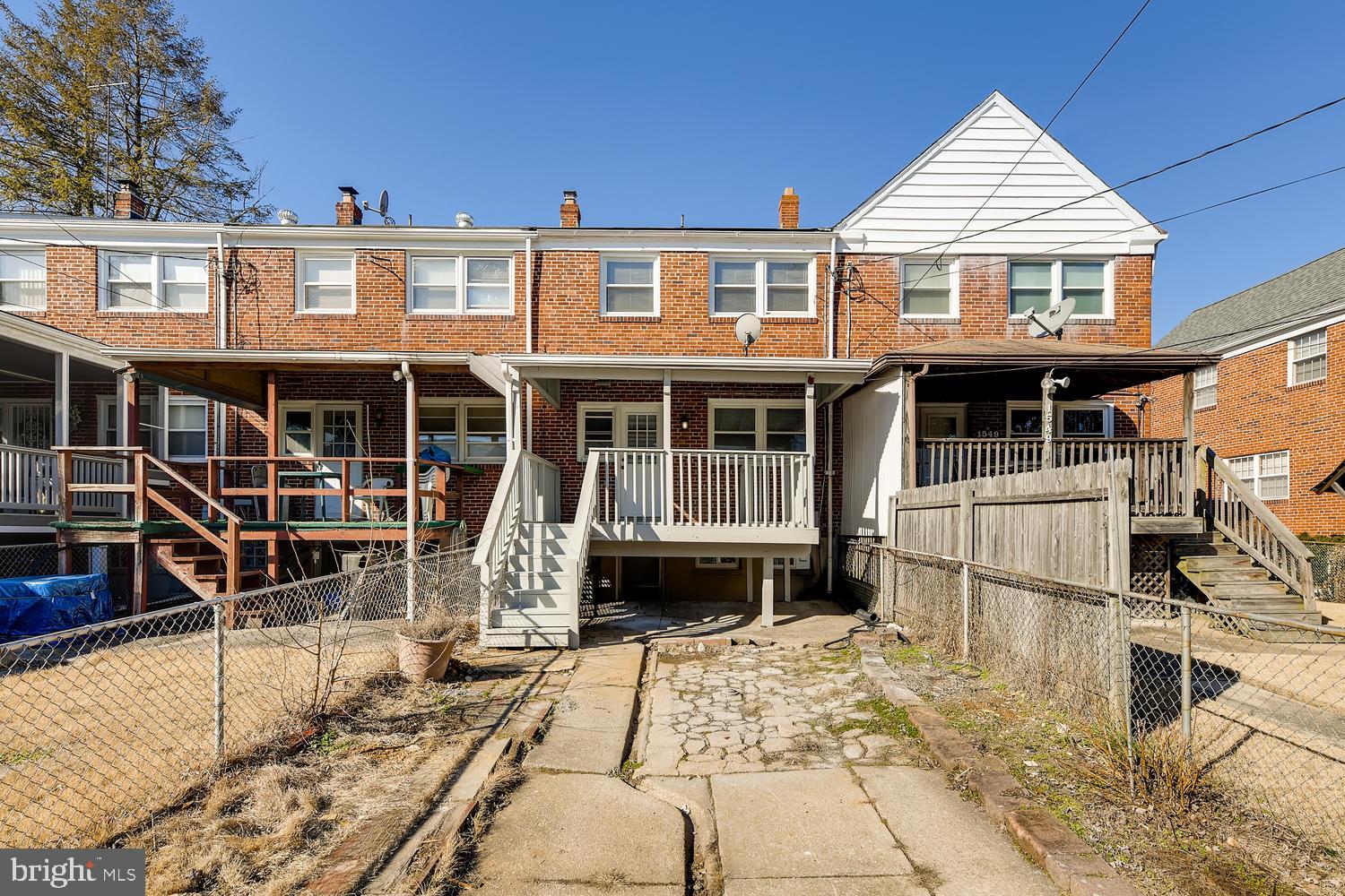 1547 Barrett Road Baltimore, MD 21207 - Photo 15 of 28