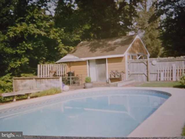 a view of backyard of house