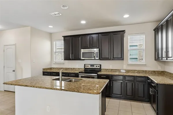 $380,000 | 3413 Camino Real Trail, Denton, TX 76208
