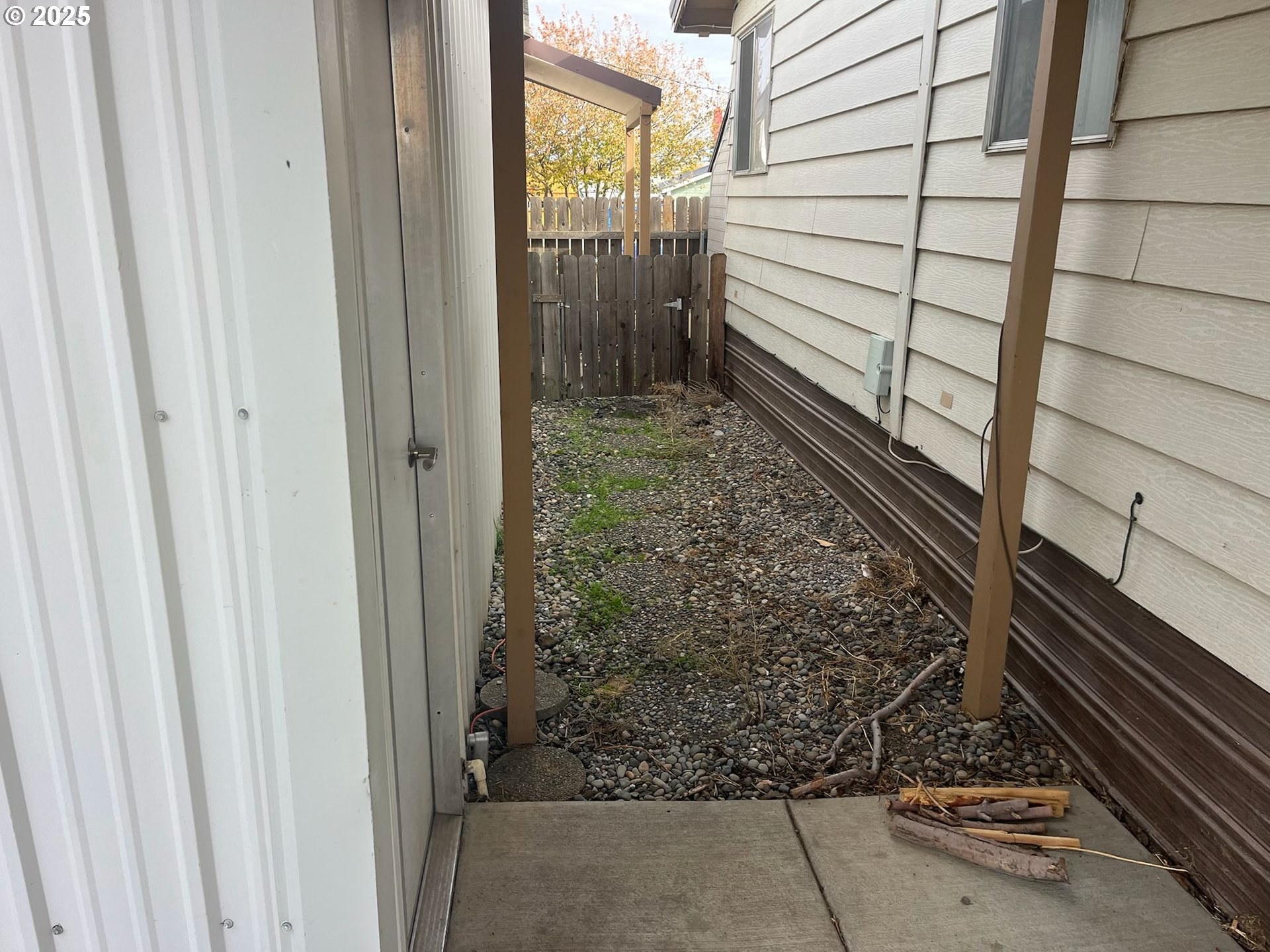 355 West Washington Street Athena, OR 97813 - Photo 4 of 32 a view of a wooden door