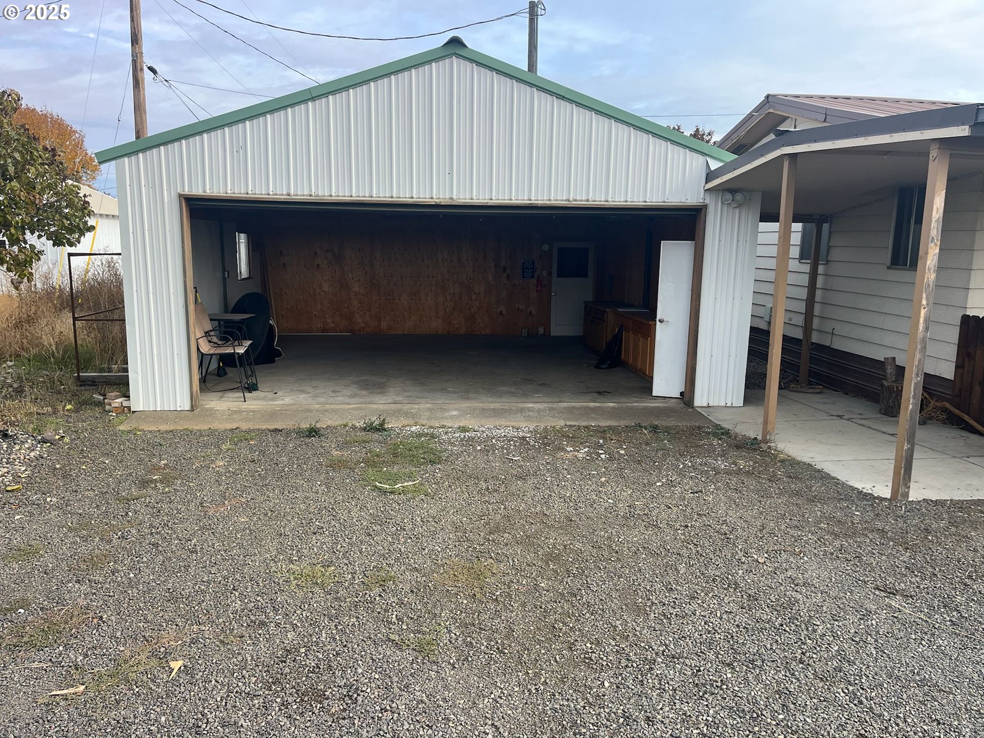 355 West Washington Street Athena, OR 97813 - Photo 5 of 32