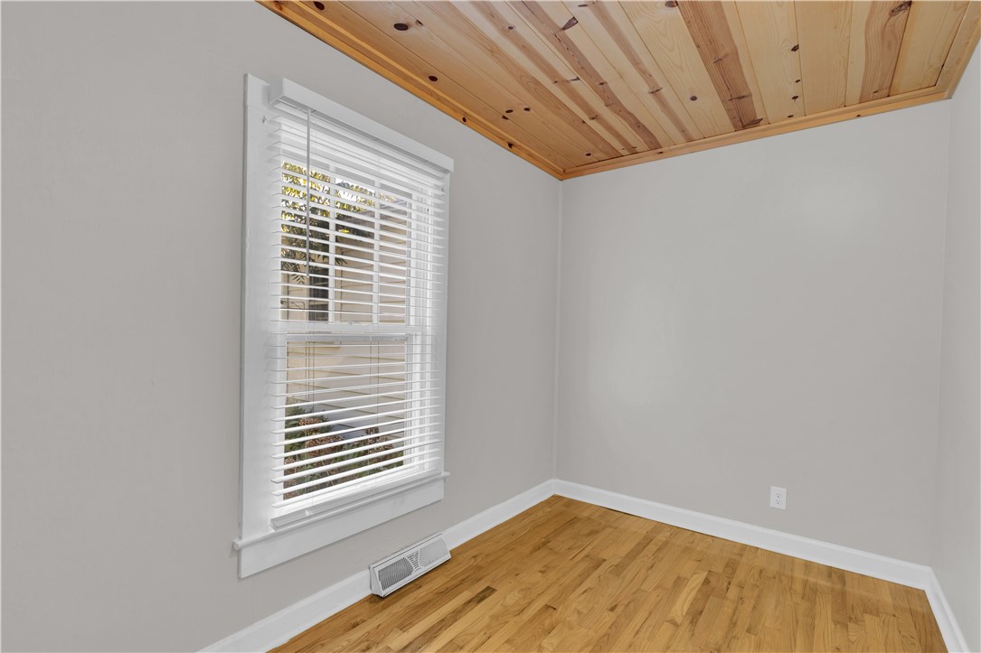 2602 Whitehall Avenue Anderson, SC 29621 - Photo 19 of 31