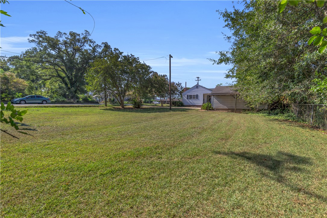 2602 Whitehall Avenue Anderson, SC 29621 - Photo 24 of 31
