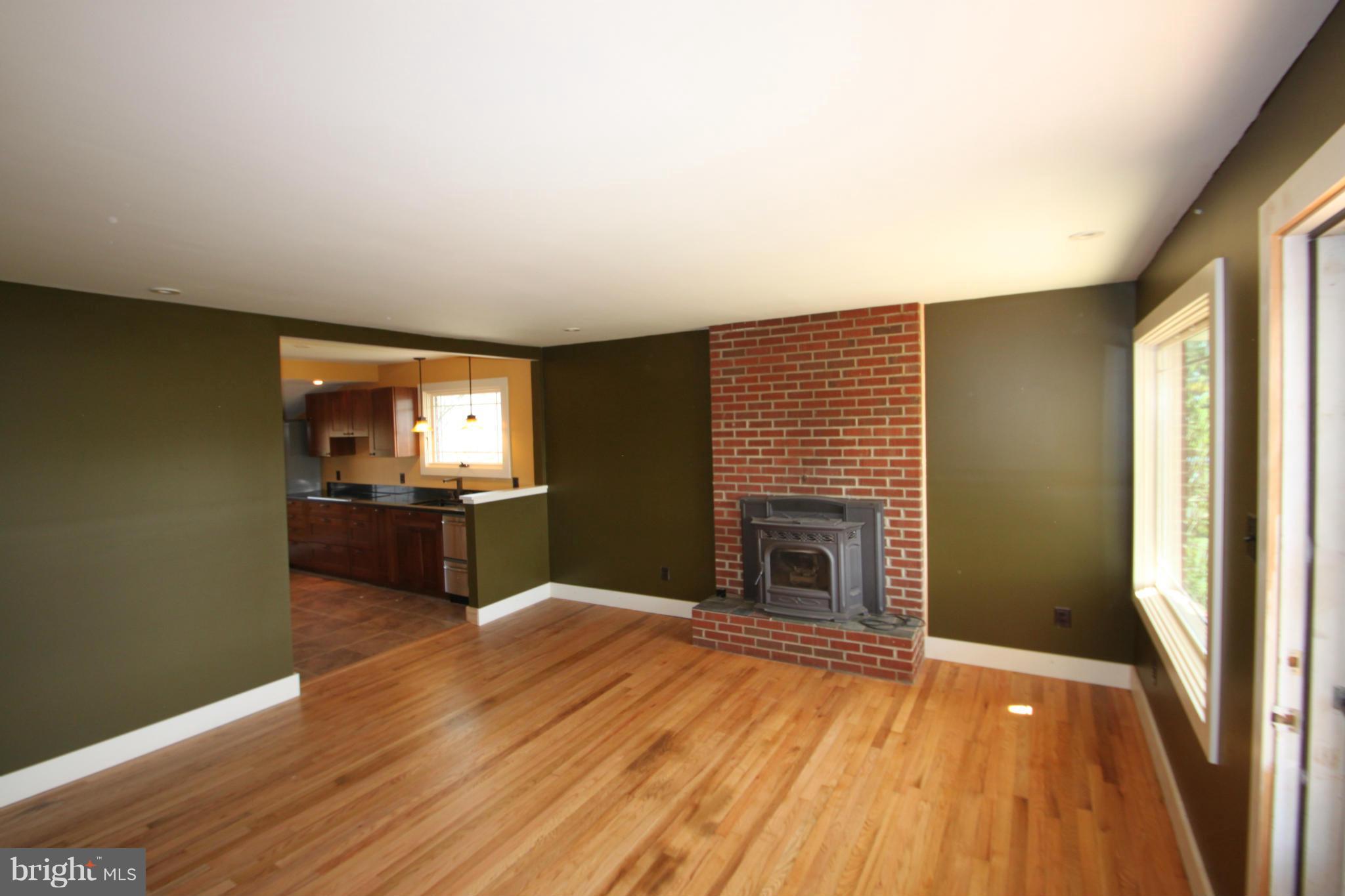 10563 Elk Run Road Catlett, VA 20119 - Photo 8 of 30 Family Room