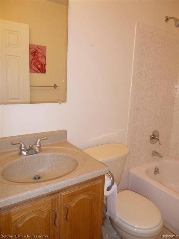 157 Stratford Lane, Unit 126 Rochester, MI 48309 - Photo 18 of 30