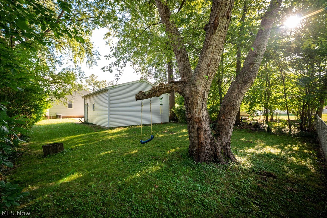 5965 Edgewood Road Cleveland, OH 44124 - Photo 32 of 35