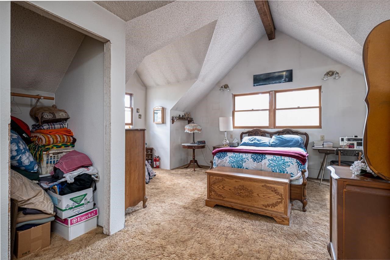 5905 East Eloika Road Elk, WA 99009 - Photo 13 of 34