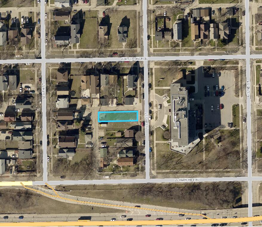 223 N 33rd St - aerial