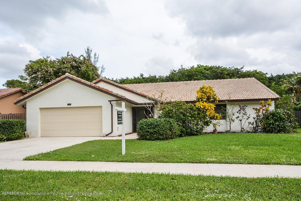 22090 Ensenada Way Boca Raton, FL 33433 - Photo 1 of 10 Front