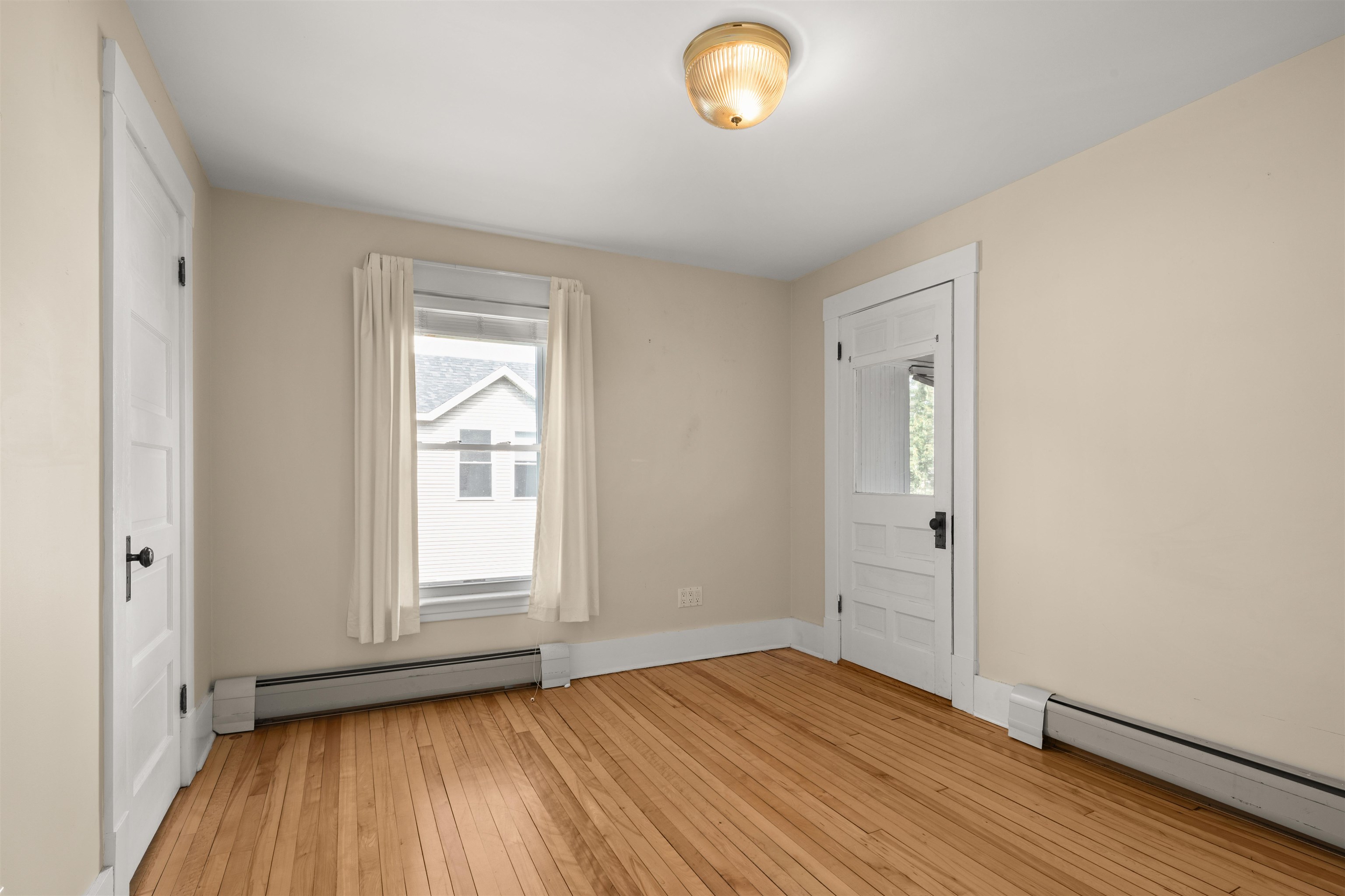 6 Randall Street, Unit 2 Waterbury, VT 05676 - Photo 18 of 30 Gallery Image 18