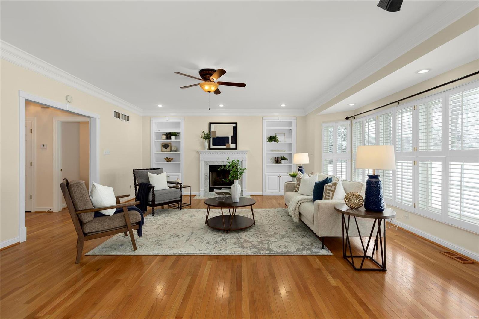 821 North Spoede Road Creve Coeur, MO 63141 - Photo 9 of 39