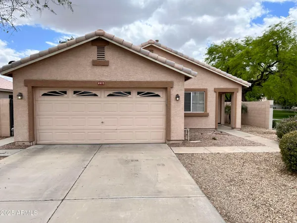 $2,200 | 2877 East Terrace Avenue, Gilbert, AZ 85234