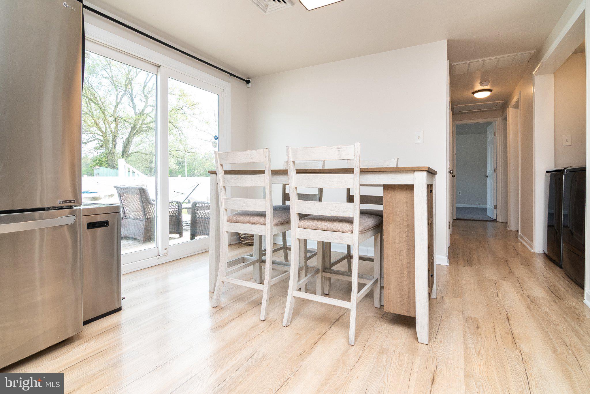 14788 Josephs Road Seaford, DE 19973 - Photo 6 of 25 Bright and airy dining space awaits.