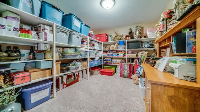 $679,000 | 1815 White Pines Drive, Dixon, IL 61021