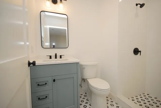 $2,495,000 | 1053 Main Street, Concord, MA 01742