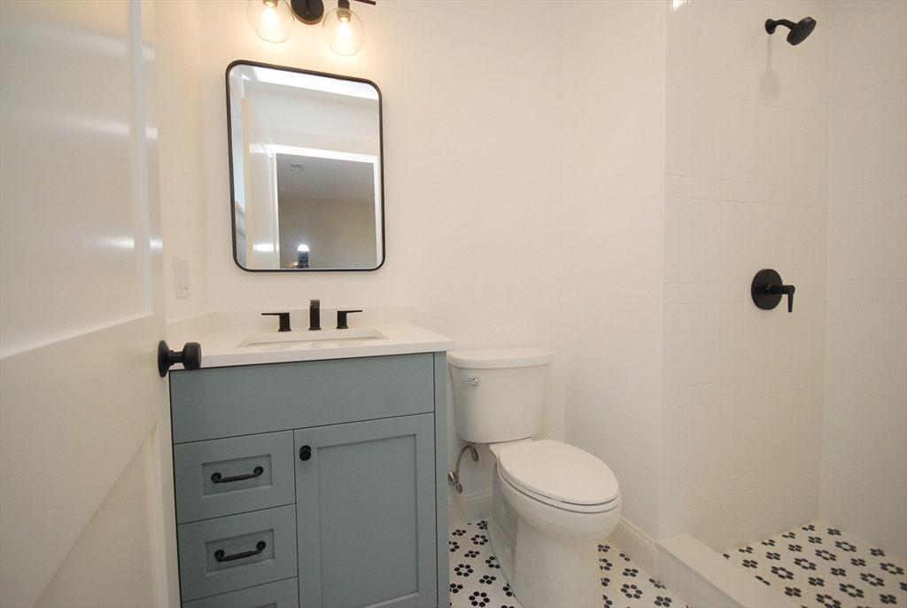 1053 Main Street Concord, MA 01742 - Photo 24 of 38