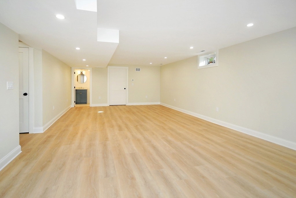 1053 Main Street Concord, MA 01742 - Photo 30 of 38