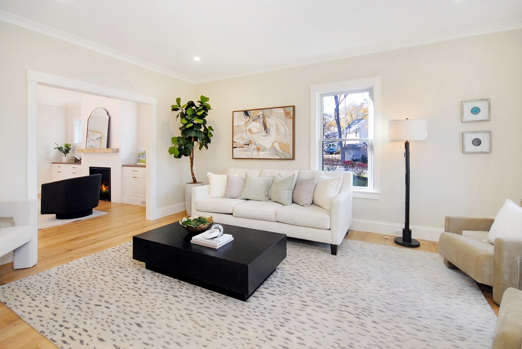 1053 Main Street Concord, MA 01742 - Photo 4 of 38