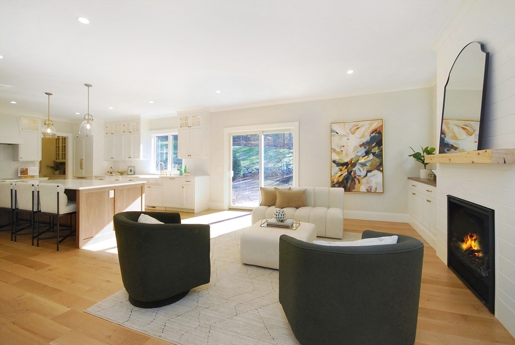 1053 Main Street Concord, MA 01742 - Photo 6 of 38