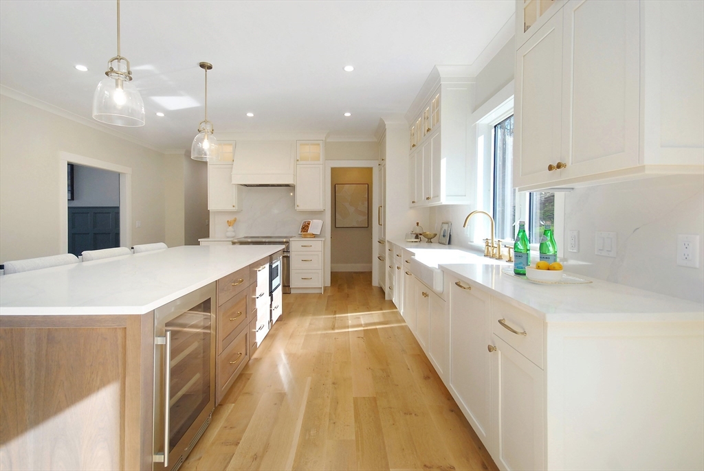 1053 Main Street Concord, MA 01742 - Photo 10 of 38