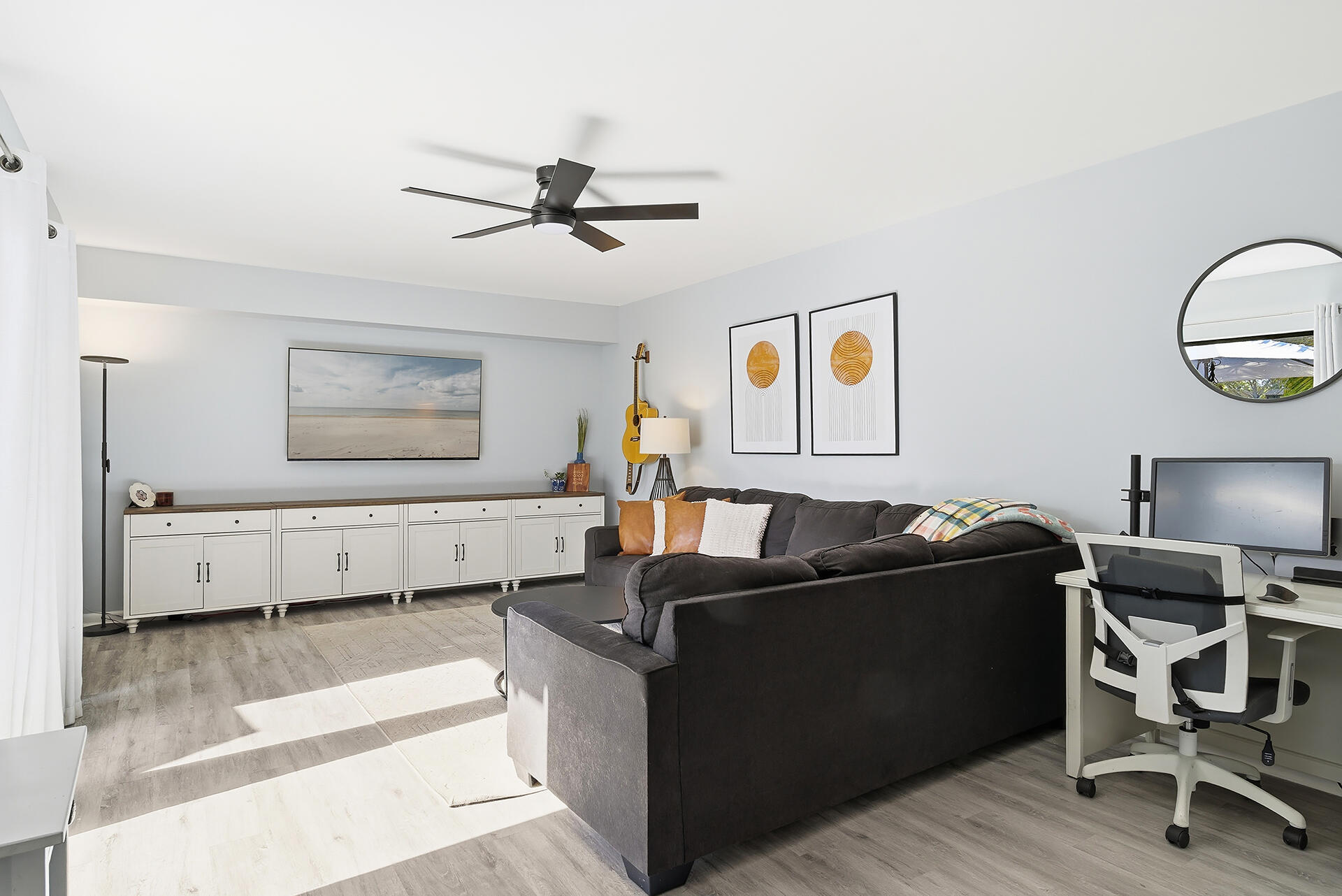 6818 68th Way West Palm Beach, FL 33409 - Photo 2 of 31 6818-68TH-WAY-33409-II-009