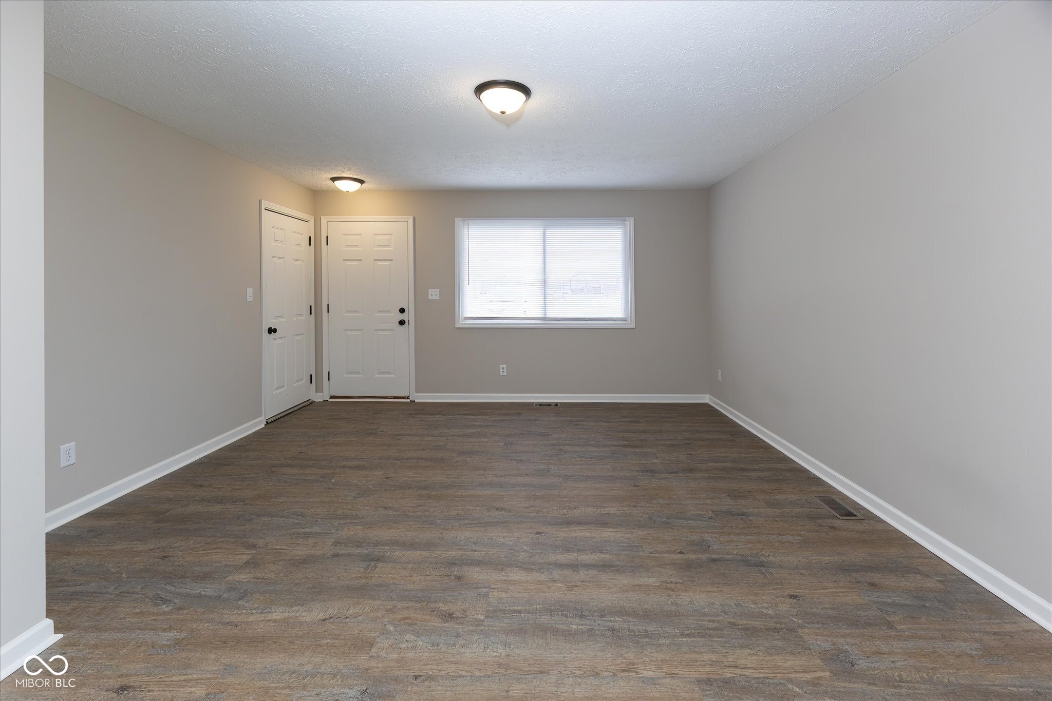 3228-3230 Smith Road Plainfield, IN 46168 - Photo 12 of 19 Gallery Image 12