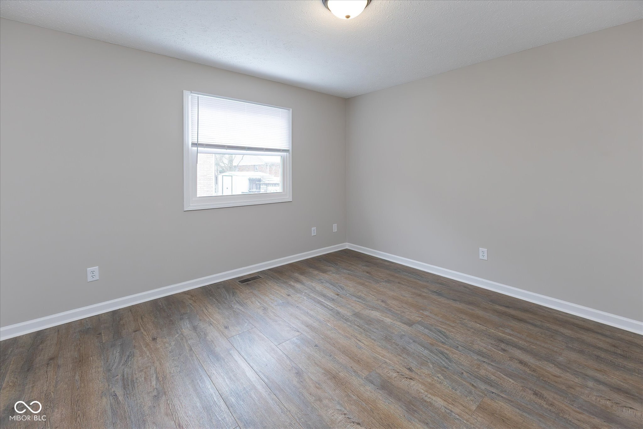 3228-3230 Smith Road Plainfield, IN 46168 - Photo 17 of 19 Gallery Image 17